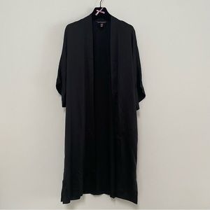 Victoria’s Secret Satin Lightweight Robe XS/S Black